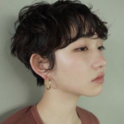 -塞巴斯汀SEBASTIAN专业美发店