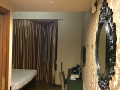 -香港华美达海景酒店
