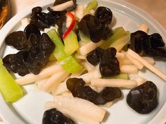 -绿茶餐厅(西湖银泰百货店)
