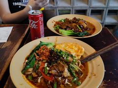 -方铲铲·成都板凳面(滨江银泰店)