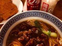 -沪西老弄堂面馆(定西路店)