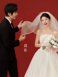 -樱花婚纱摄影