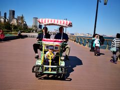 -东港音乐喷泉广场