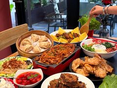 -红东阁东北菜烤肉酒馆(CROSS万象汇店)