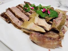 双鹅拼盘-匠心牛公馆·潮汕牛肉海鲜火锅(索菲特店)