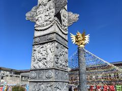 -玉龙雪山游客服务中心