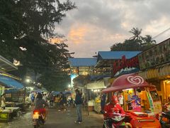 -拉威海鲜市场