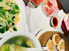 -湘西小馆(滨河路店)