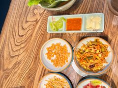 -明洞阿姨·韩式酱蟹烤肉·创意料理(三元桥店)