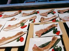 -山焱·炭火自助烤肉(周浦万达店)