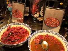 -广州万富希尔顿酒店·感趣自助餐厅·金秋蟹宴生蚝海鲜刺身