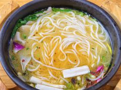 -桥香园过桥米线(国贸店)
