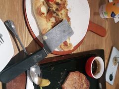 -必胜客(百联又一城店)