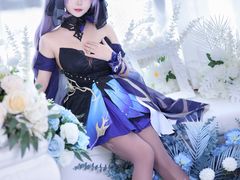 -米游妙妙屋cosplay换装自拍摄影体验馆
