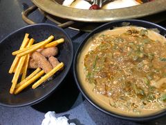 -沸炉重庆老火锅(军事博物馆店)