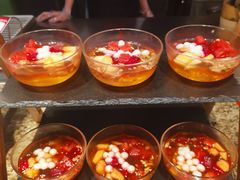 -野山舂·贵州现舂酸汤火锅(鸿通城店)