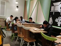 用餐区-大米先生(德思勤分店)
