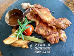 -喜洲吧·江畔老船厂·庭院餐厅(喜临院店)