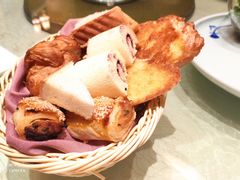 -山明水秀大饭店