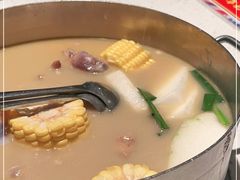-肥仔文澳门猪骨煲(南京西路店)