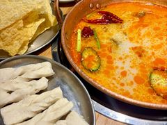 -洱火云南酸菜牛肉火锅(石景山当代商城店)