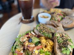 牛油果吐司-251#coffee roasters(沿河东路店)