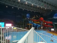 -青岛东方影都融创水世界