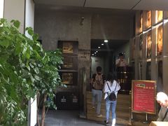 -大光明电影院(南京西路店)