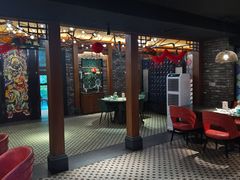 -粤凤佬
