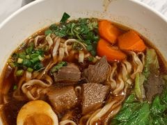 -康师傅私房牛肉面(申虹店)