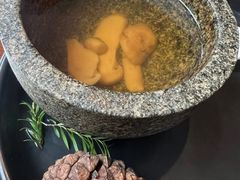 -马仕玖煲·融合菜·酥不腻烤鸭(人大店)