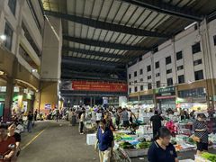 -三亚新鸿港水果一级批发市场