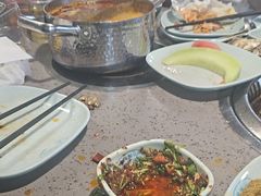 -金滏山烤肉·海鲜·火锅自助餐厅(襄阳万达店)