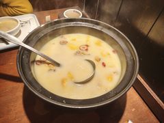 -乔街深夜食堂·小龙虾·高压锅生蚝(杭州总店)