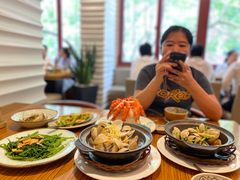 -Hoang Yen Vietnamese Cuisine