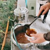 偶遇挑挑肥肠，简直就是下饭神器