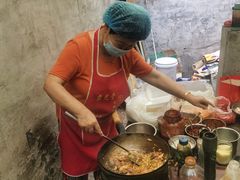 -老婆婆炒饭(小白楼1902欧式风情街店)