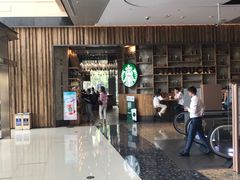 -星巴克臻选(湖滨道店)