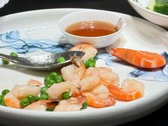 -滩外滩·本帮江浙菜(新天地店)