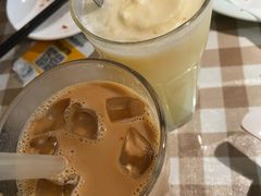 -新大咀港式茶餐厅(宝山万达店)