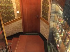 -维吾尔餐厅(宜山路店)