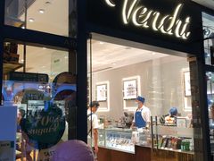 门面-VENCHI 闻绮(上海佛罗伦萨小镇店)