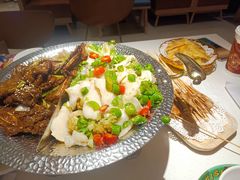 -小鱼小牛(世欧广场店)