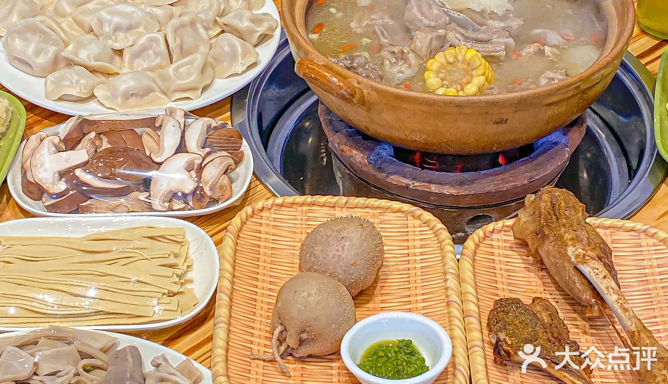 想告诉厦门的朋友，这家羊肉炉有多好吃！！