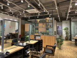 -Mentor Hair Salon