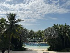 -三亚湾海居铂尔曼度假酒店