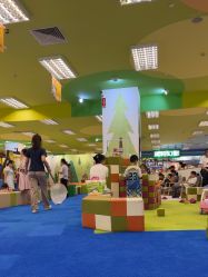 -莫莉幻想儿童乐园(武汉金银潭永旺店)
