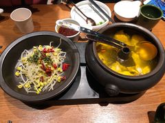 -云海肴·汽锅鸡·云南菜(天山百盛优客店)