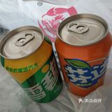 小龙虾也很新鲜，肉劲道弹牙；辣炒花蛤是甜辣口的
