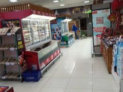 -世纪联华超市(凤起店)